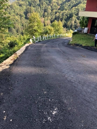 YUKARI ÇAMLICA YOL BETONLAMA