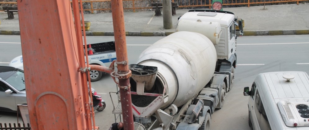 ÇAMLIHEMŞİN BELEDİYESİ HİZMET BİNASİ YENILENİYOR