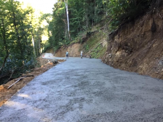 YOL BETONLAMA ÇALIŞMASI