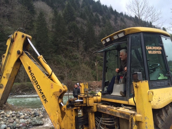 BAŞKAN HAŞİMOĞLU ARAZİDE !!