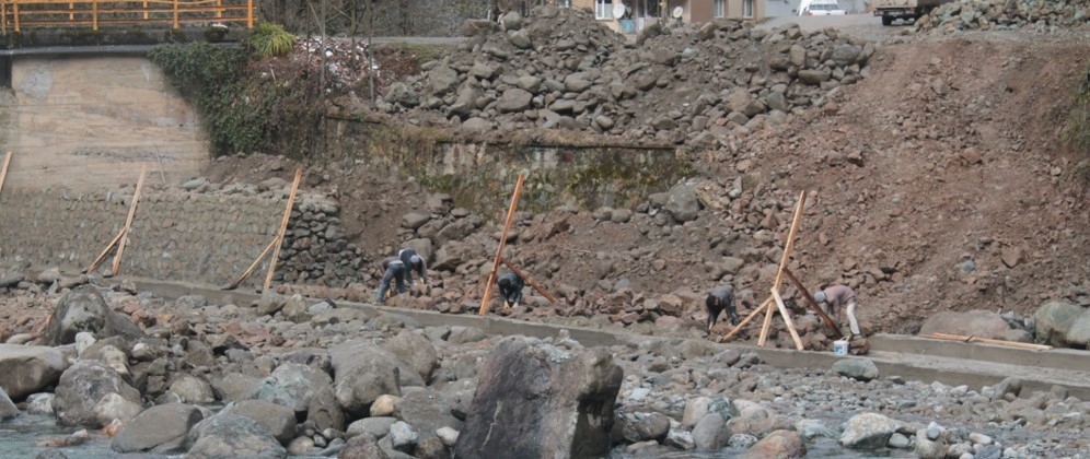 TAHKİMAT ÇALIŞMALARI HIZ KESMEDEN DEVAM EDİYOR