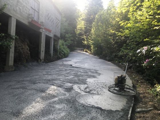 Aşağı Şimşirli Mahallesi / Habak Mevkii Yol Betonlaması Yapıldı.