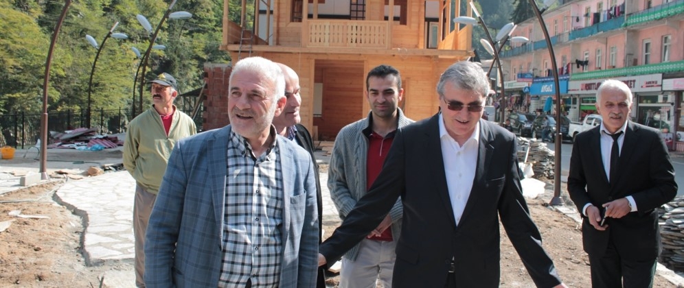 DOKAP BAŞKANI ÇAMLIHEMŞİN PARKINI İNCELEDİ